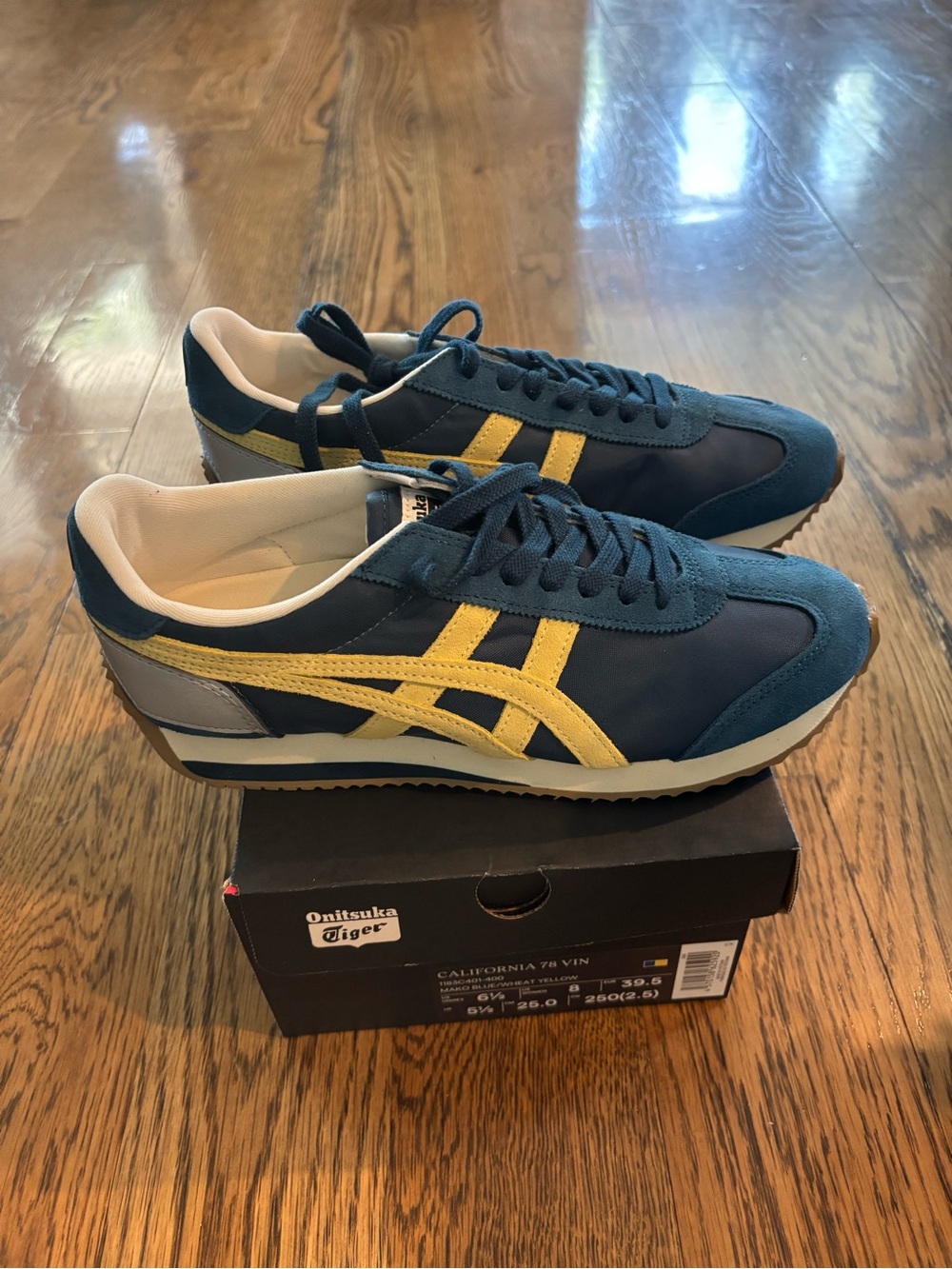 Onitsuka Tiger Blue and Yellow California 78 Sneakers NIB